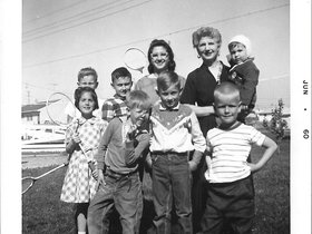 1960 June - Mary, Dave, Barb, Gma, others.jpg